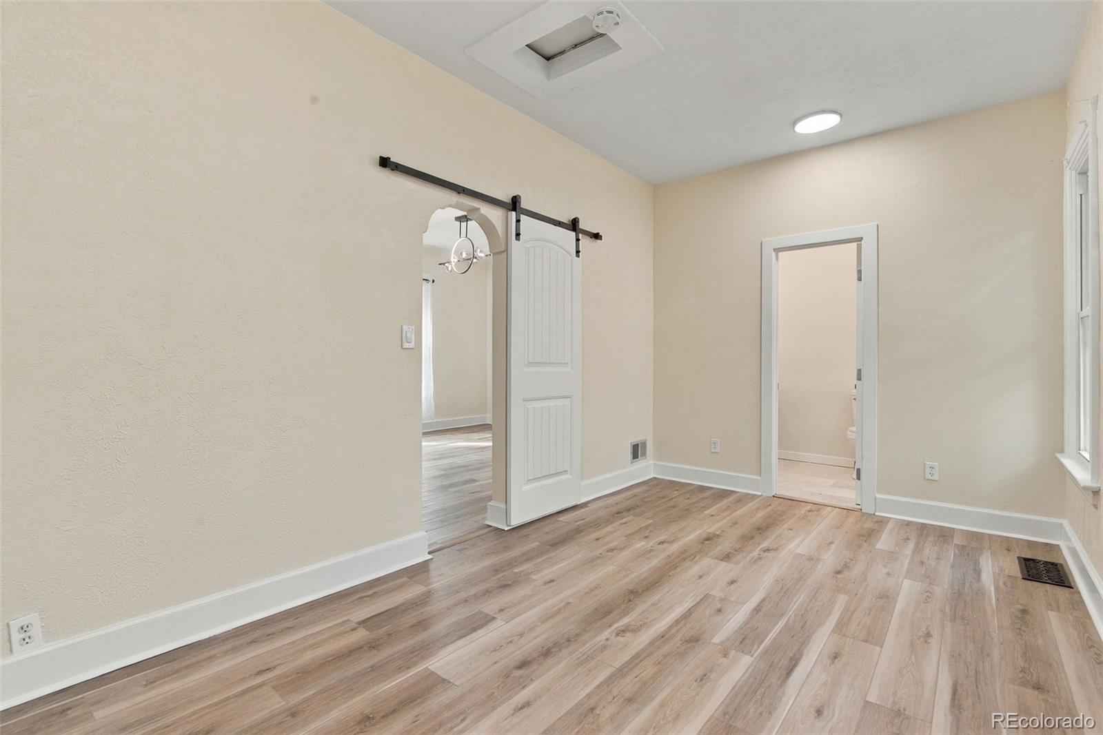 MLS Image #6 for 1671 s grant street,denver, Colorado