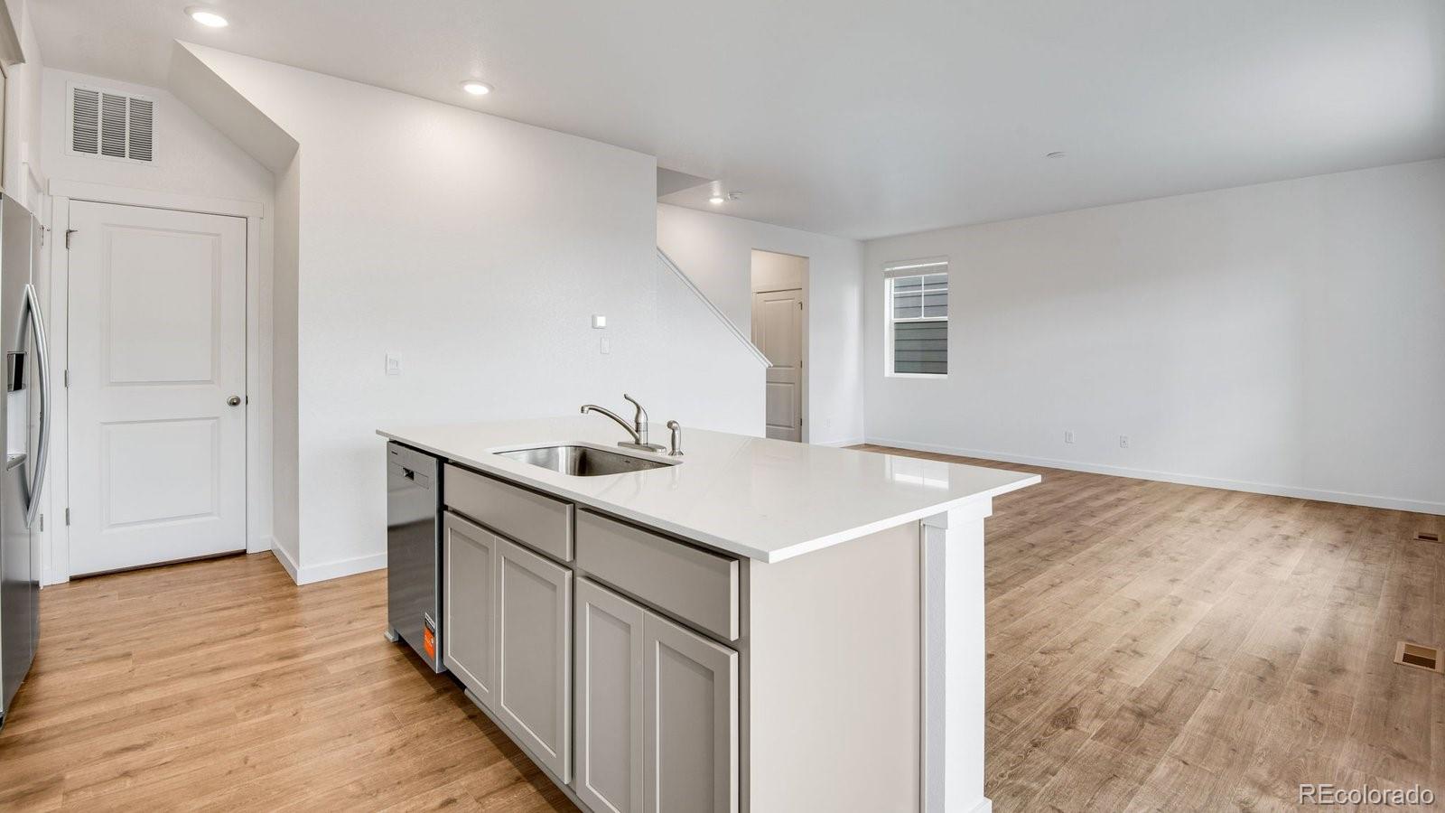 MLS Image #8 for 395 n allium street,watkins, Colorado