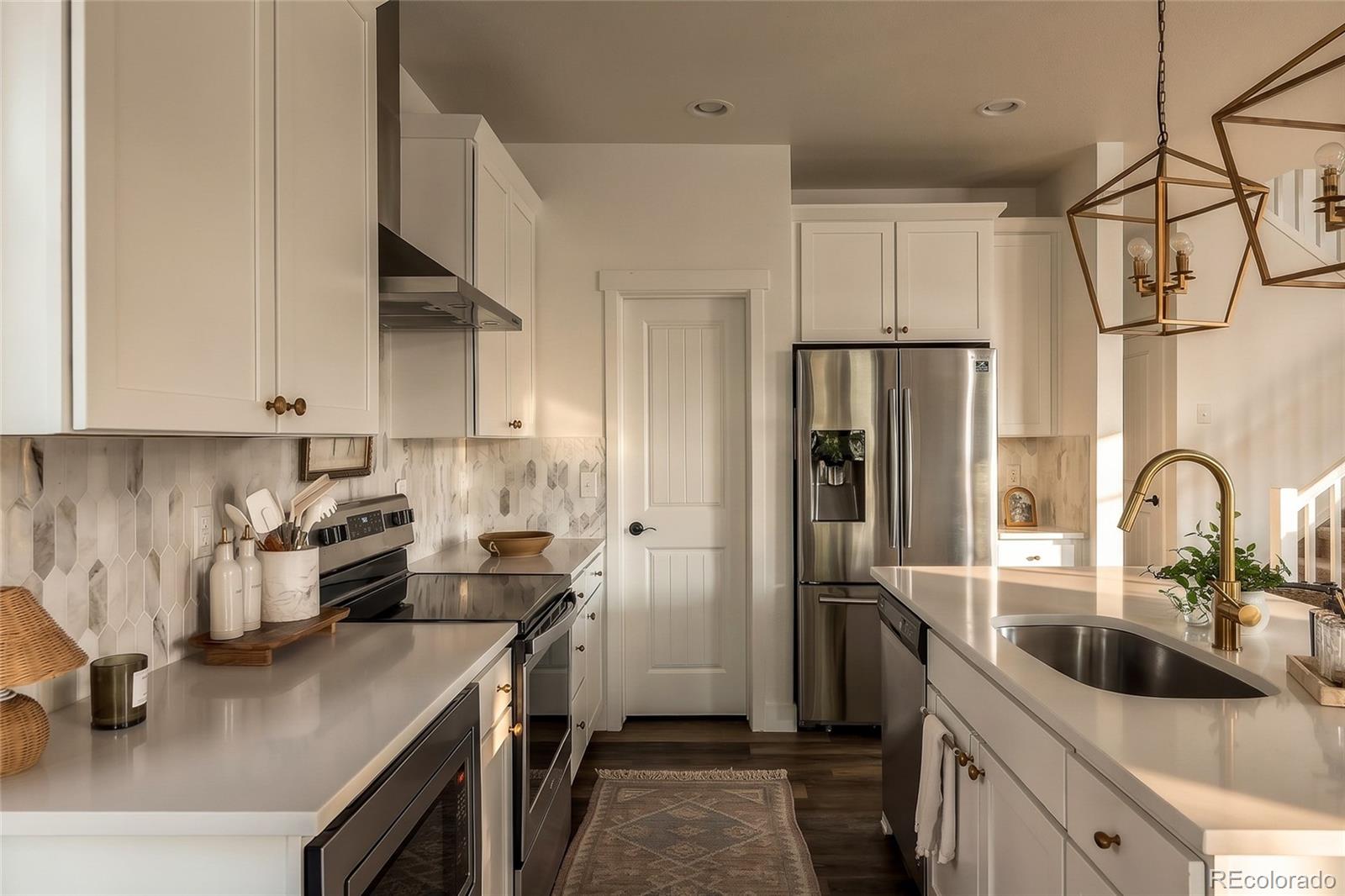 MLS Image #27 for 6781  canosa street,denver, Colorado