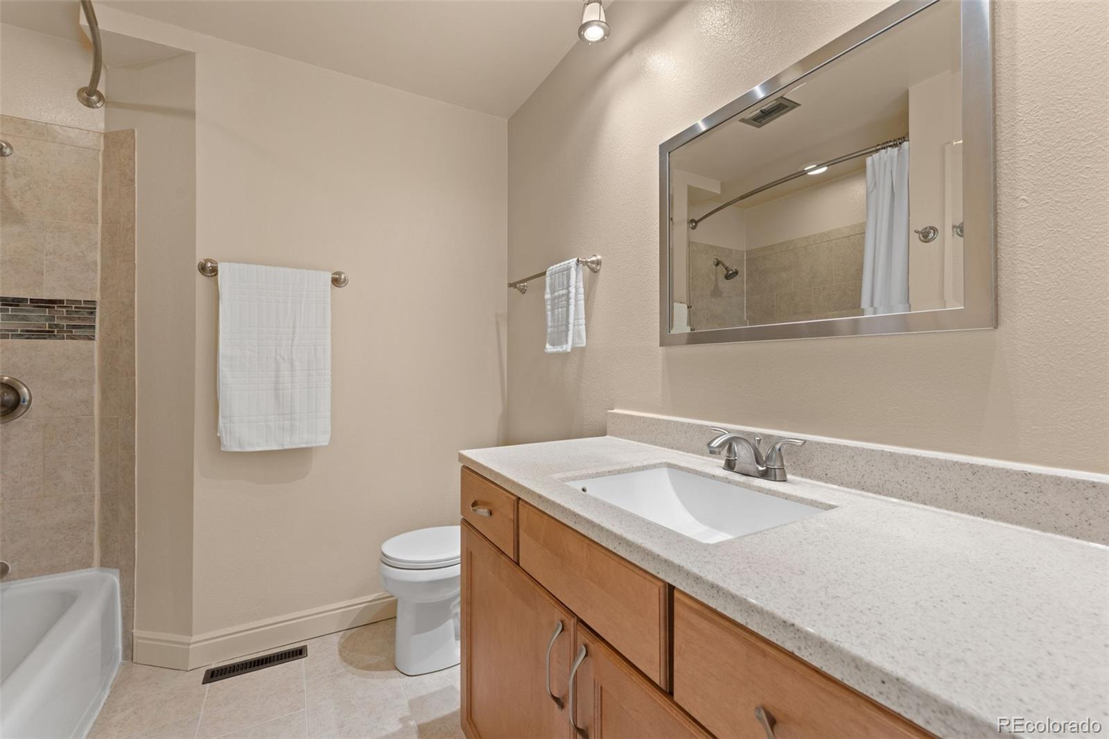 MLS Image #20 for 1213  milky way,colorado springs, Colorado