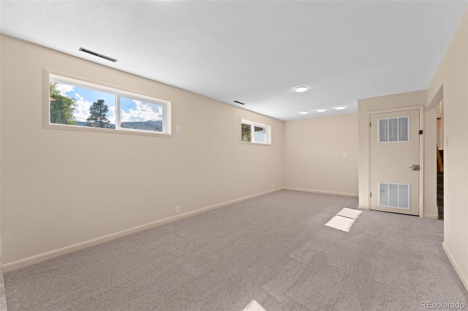 MLS Image #25 for 1213  milky way,colorado springs, Colorado