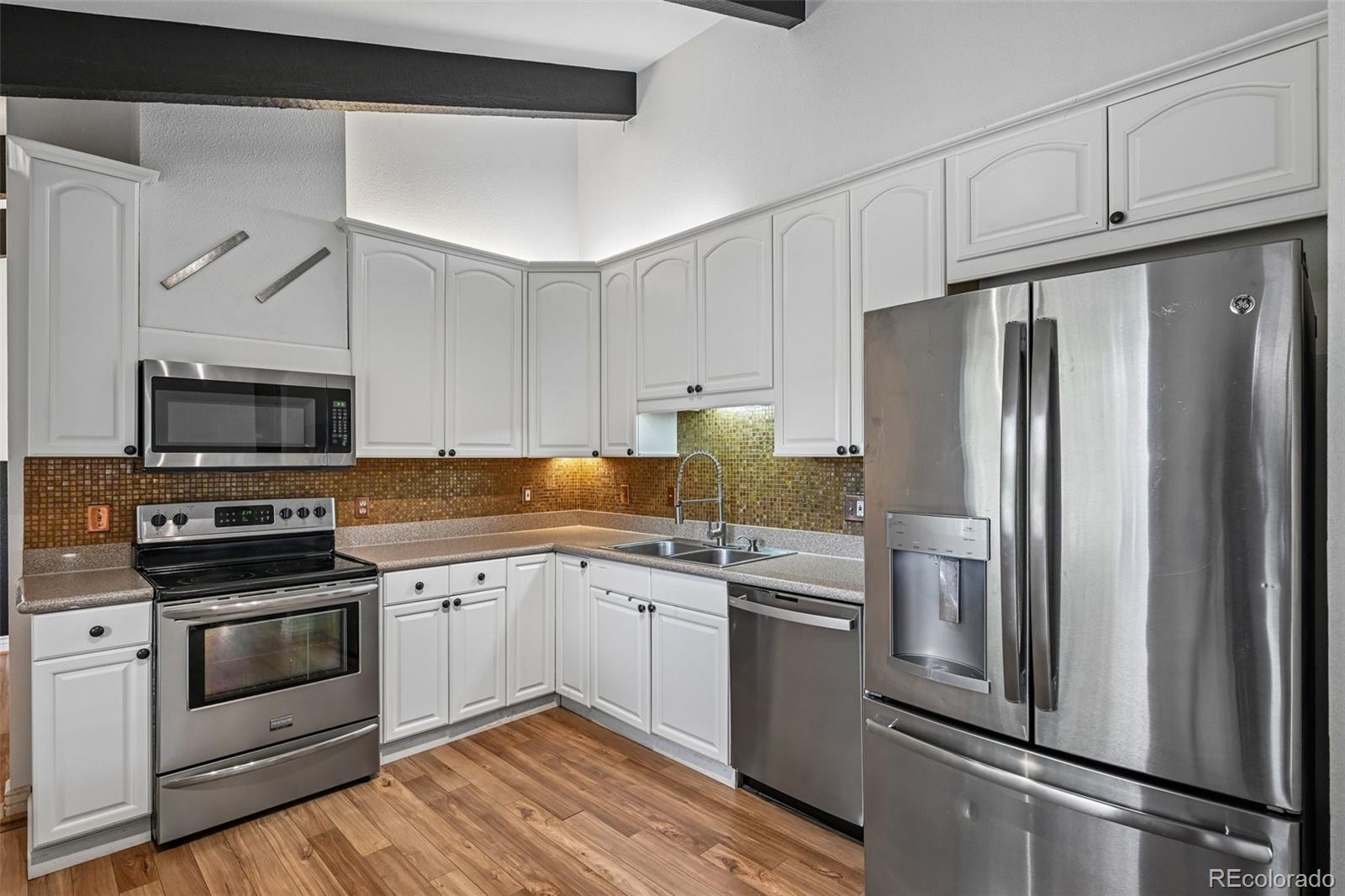 MLS Image #13 for 8705 e radcliff avenue,denver, Colorado
