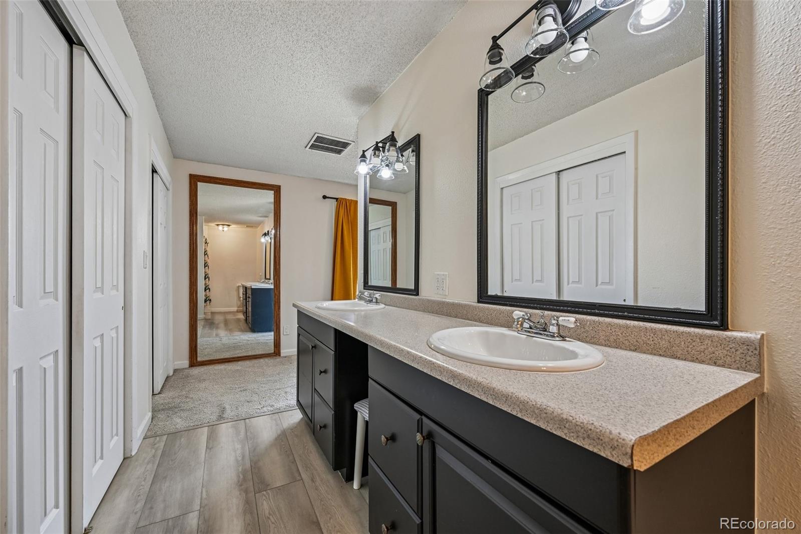 MLS Image #26 for 8705 e radcliff avenue,denver, Colorado
