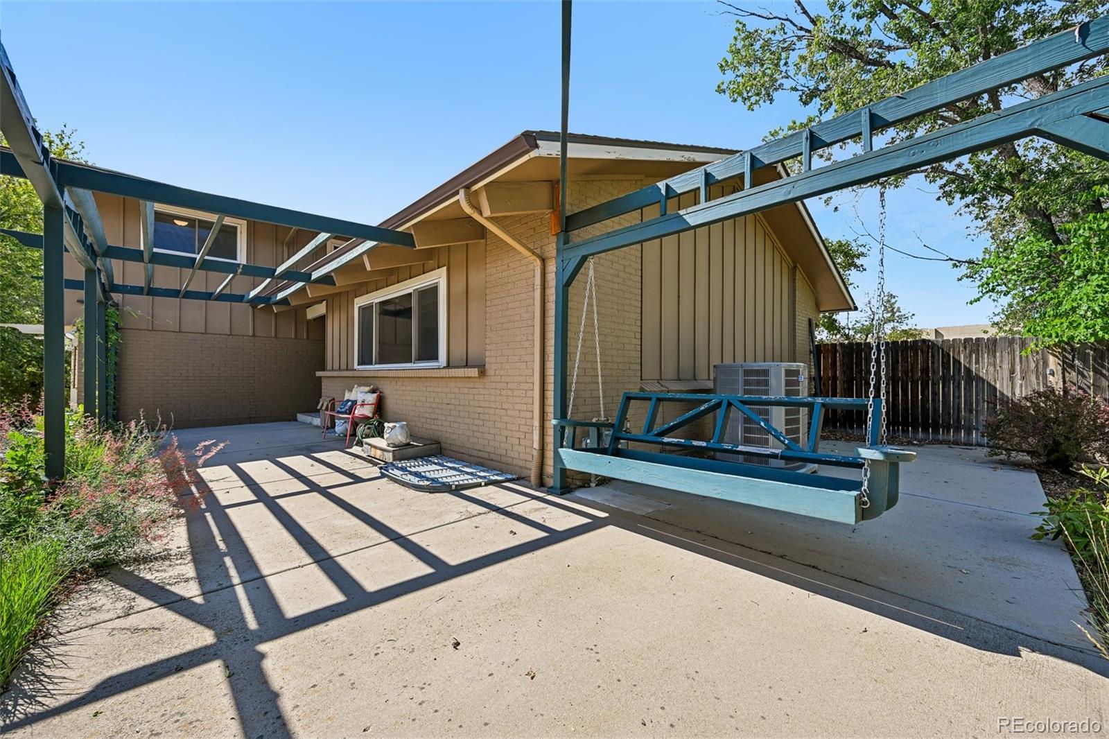 MLS Image #3 for 8705 e radcliff avenue,denver, Colorado