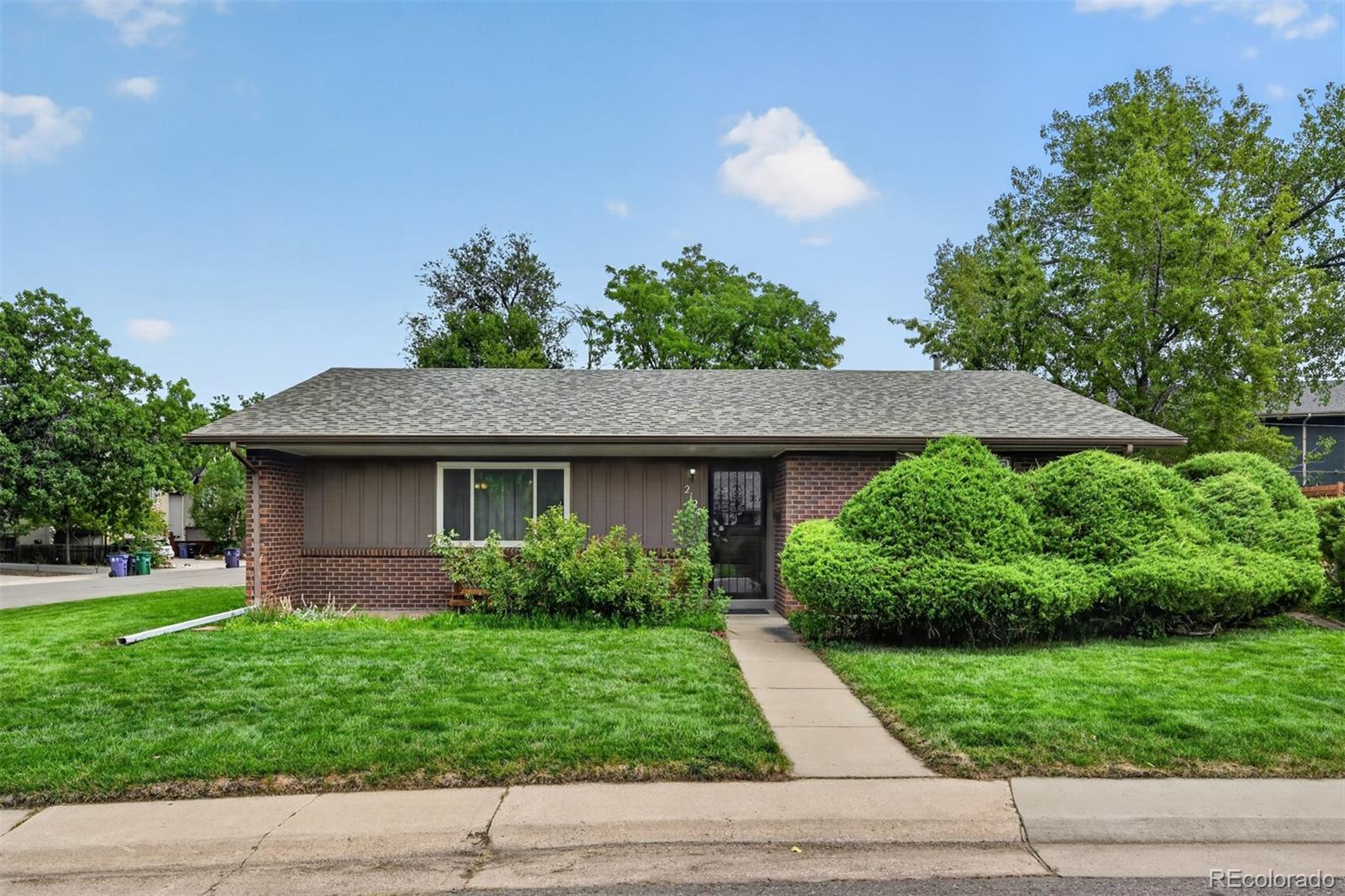 MLS Image #2 for 2124 s fenton street,denver, Colorado