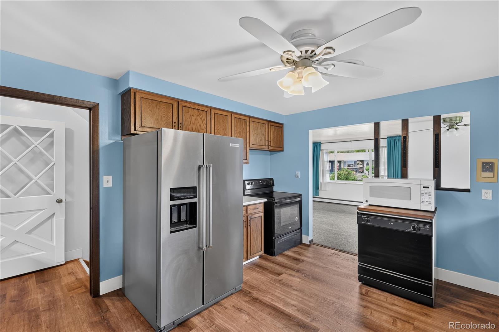 MLS Image #8 for 2124 s fenton street,denver, Colorado