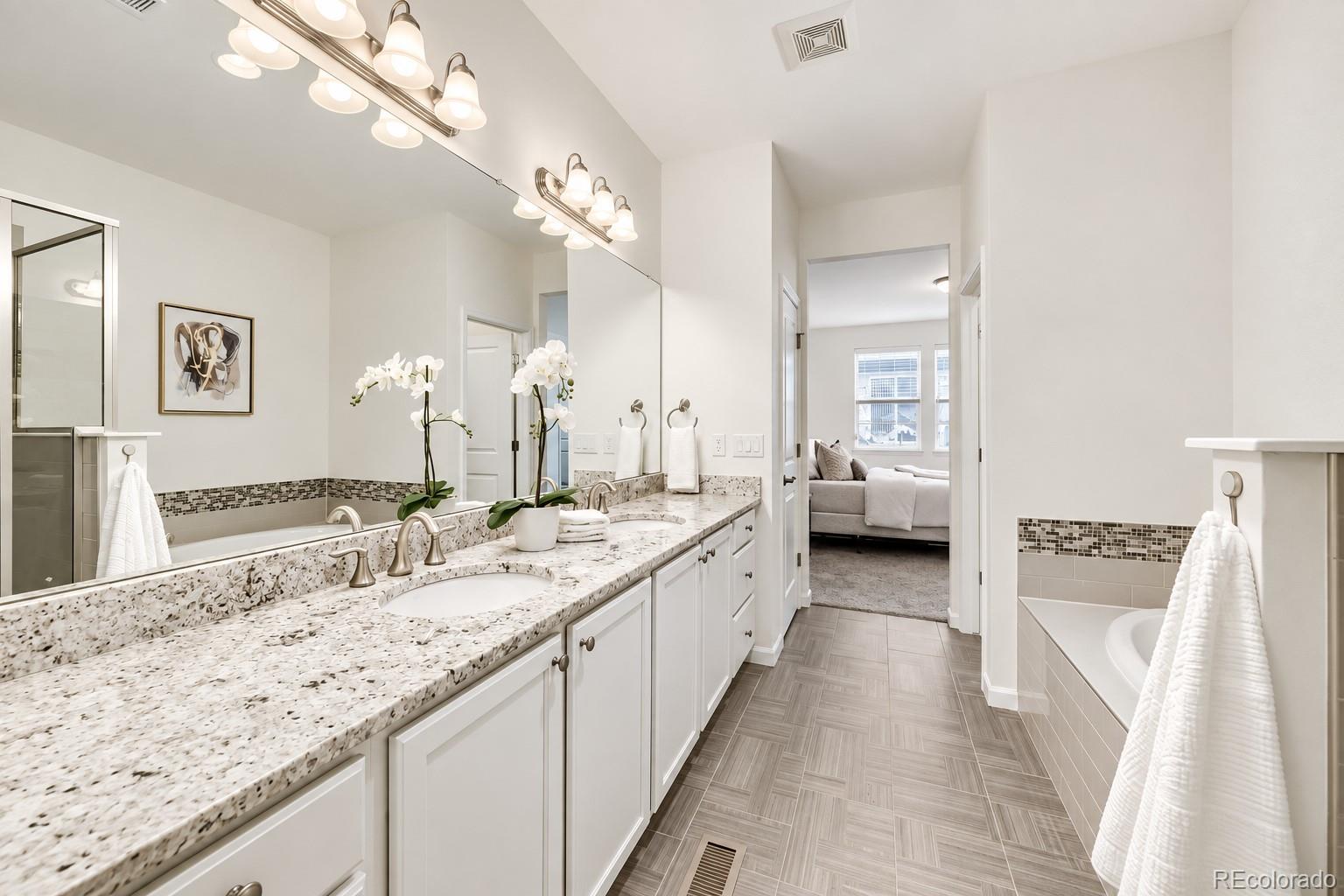 MLS Image #12 for 9002 e caley way,englewood, Colorado