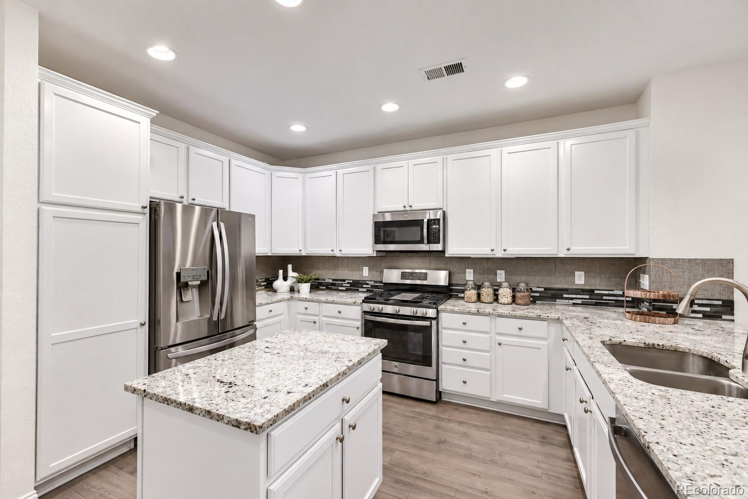 MLS Image #3 for 9002 e caley way,englewood, Colorado