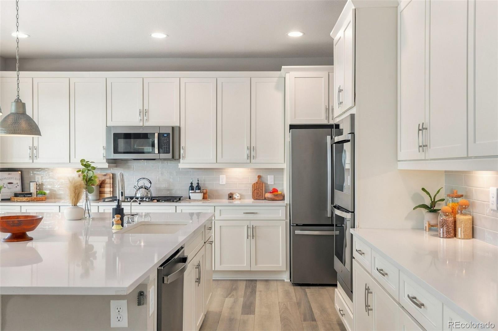 MLS Image #18 for 21653 e stanford circle,aurora, Colorado