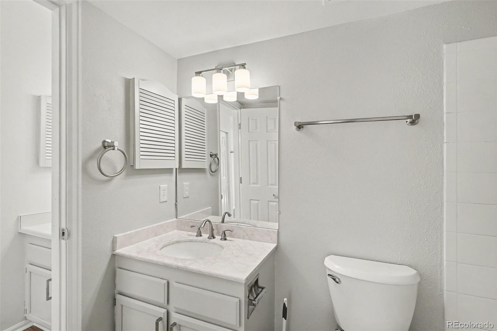 MLS Image #10 for 4310 s andes way,aurora, Colorado