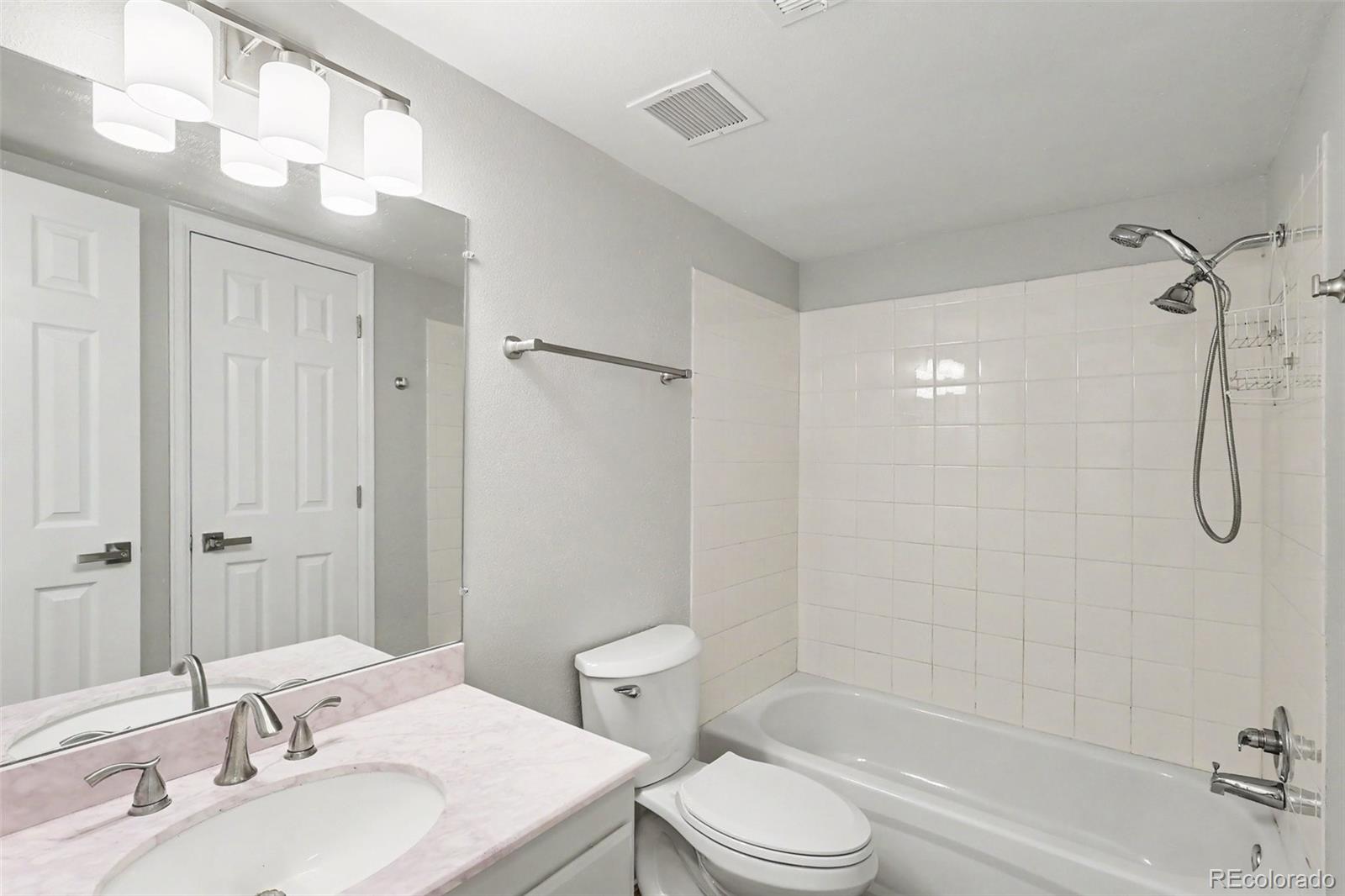 MLS Image #11 for 4310 s andes way,aurora, Colorado