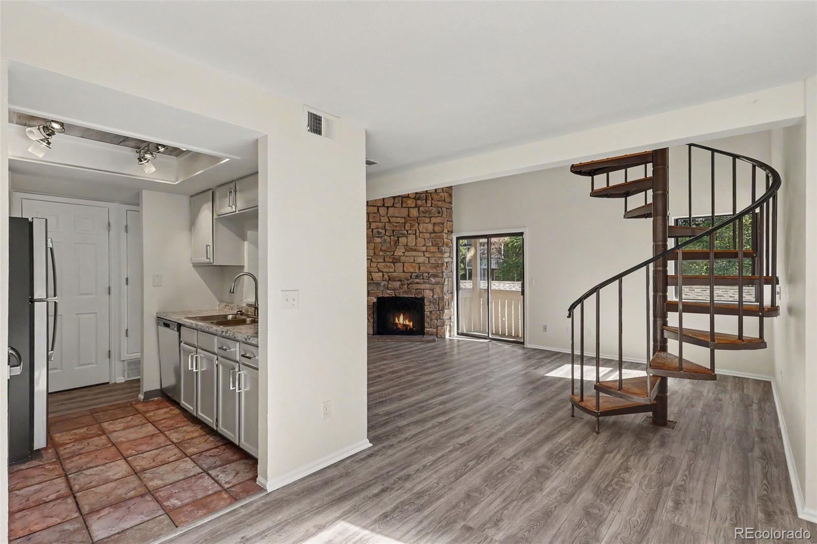 MLS Image #3 for 4310 s andes way,aurora, Colorado