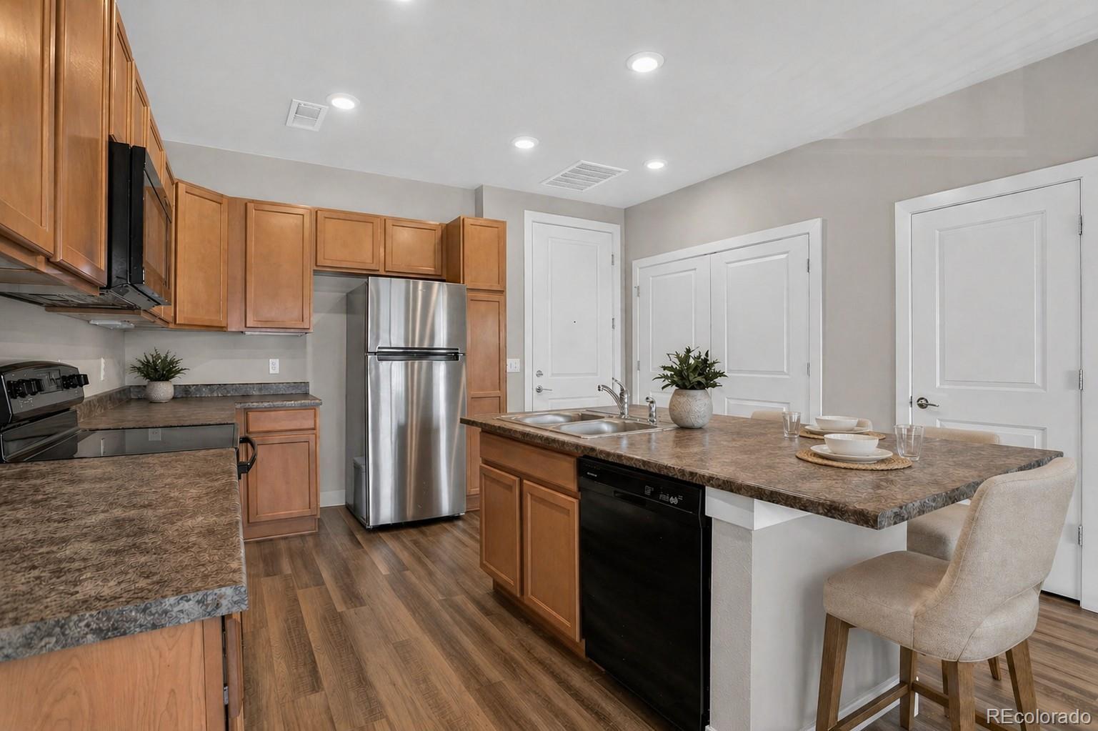 MLS Image #10 for 14351 e tennessee avenue,aurora, Colorado
