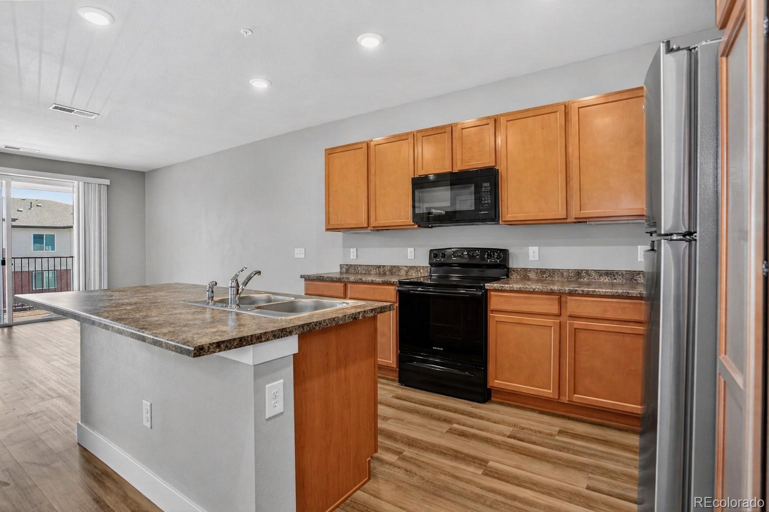 MLS Image #7 for 14351 e tennessee avenue,aurora, Colorado