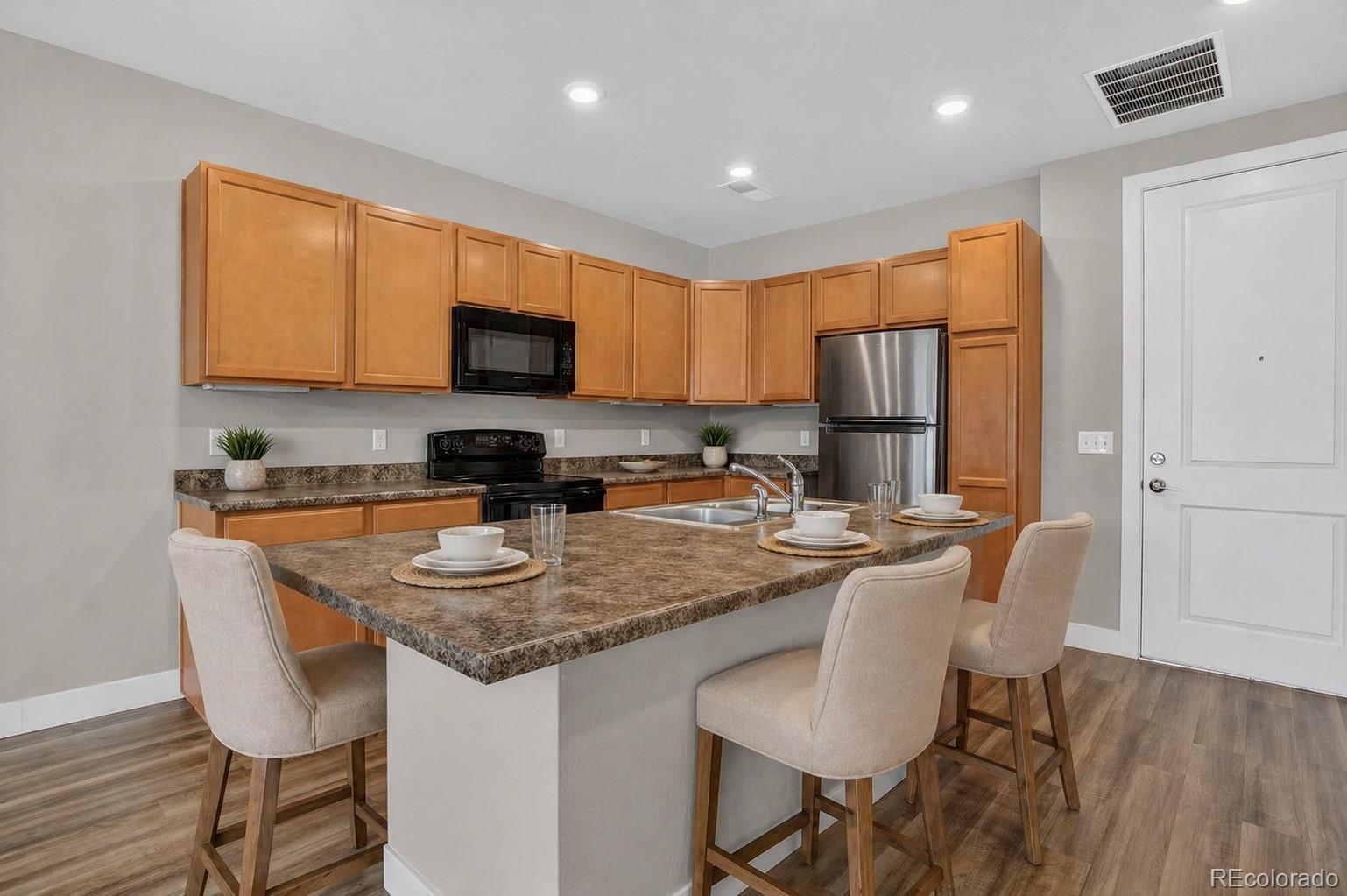MLS Image #8 for 14351 e tennessee avenue,aurora, Colorado