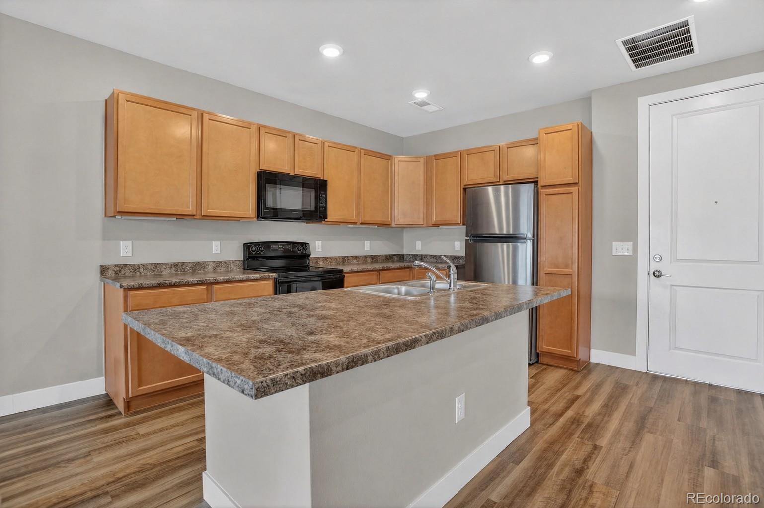 MLS Image #9 for 14351 e tennessee avenue,aurora, Colorado