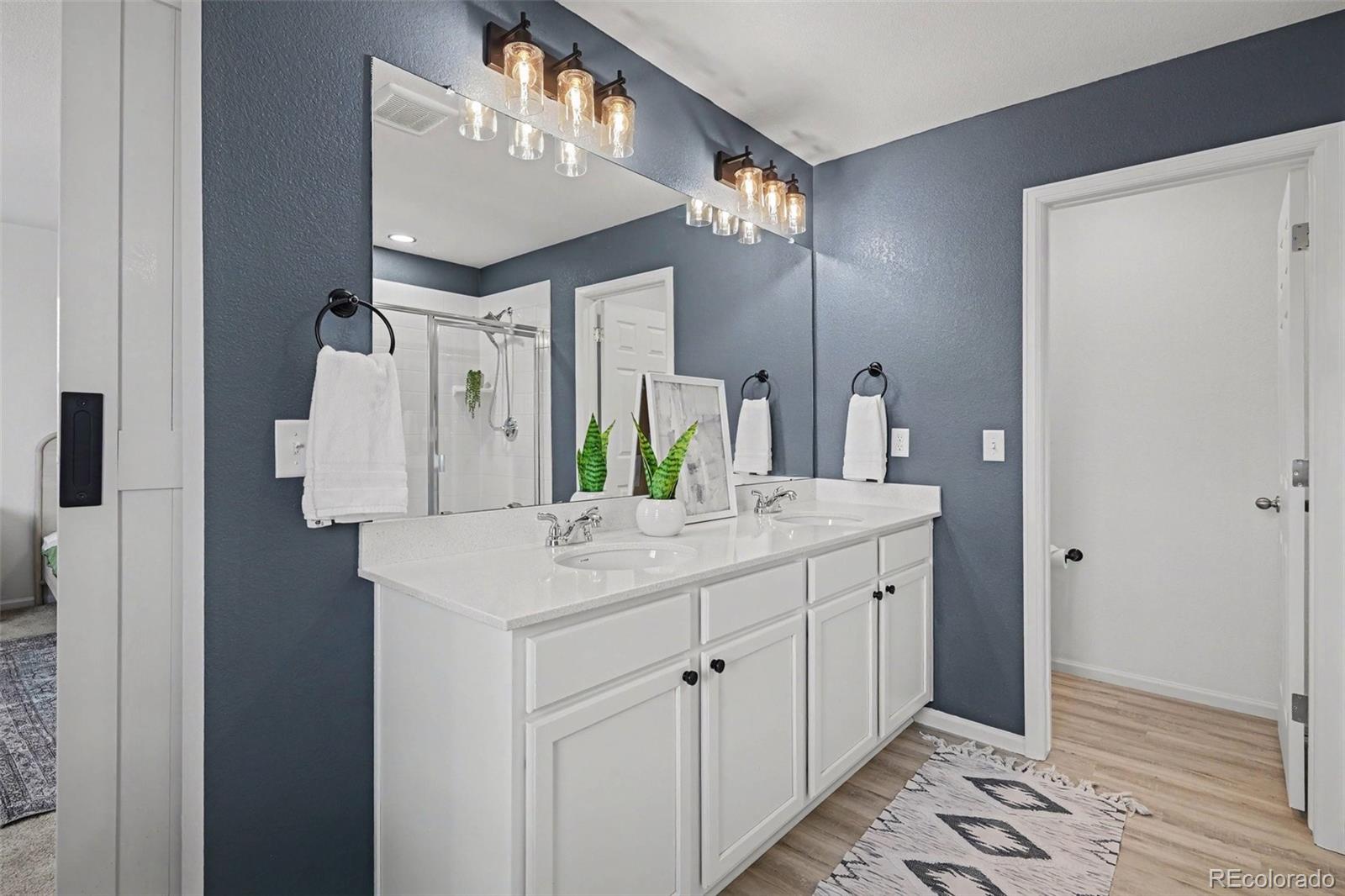 MLS Image #15 for 27536 e byers place,aurora, Colorado