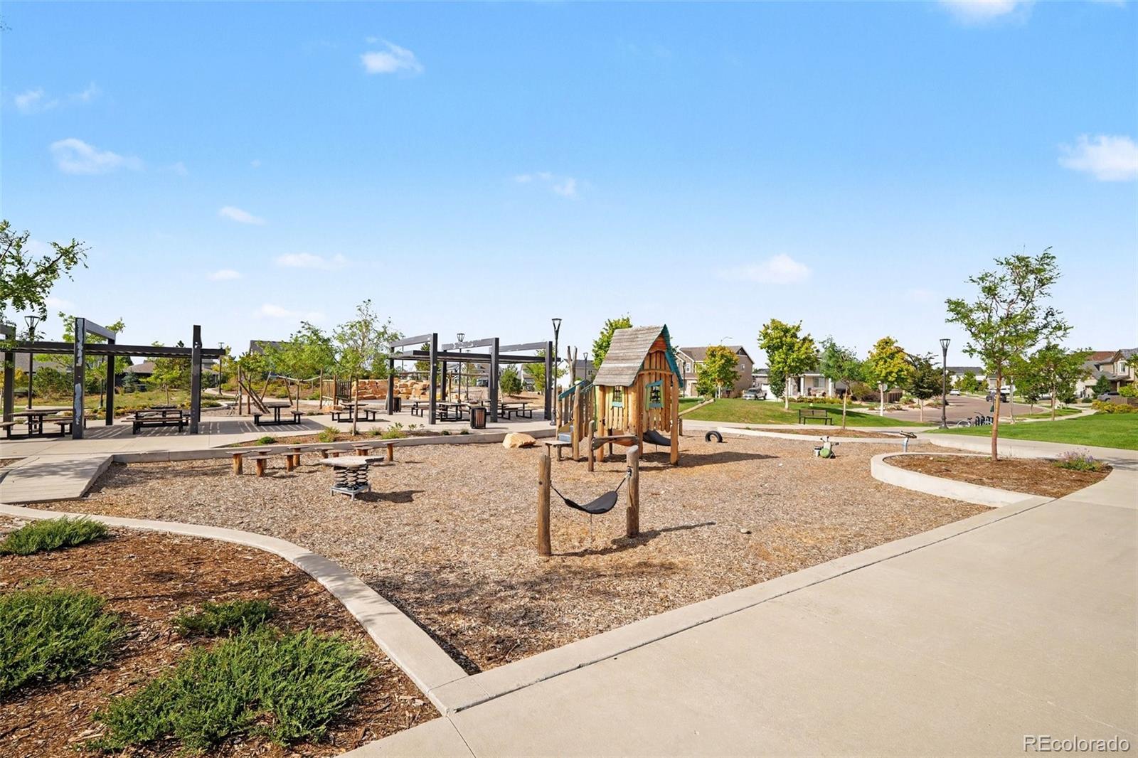 MLS Image #30 for 27536 e byers place,aurora, Colorado