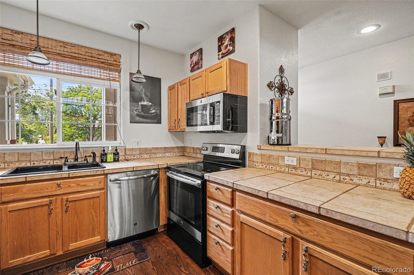 MLS Image #6 for 1441 s dayton court,denver, Colorado