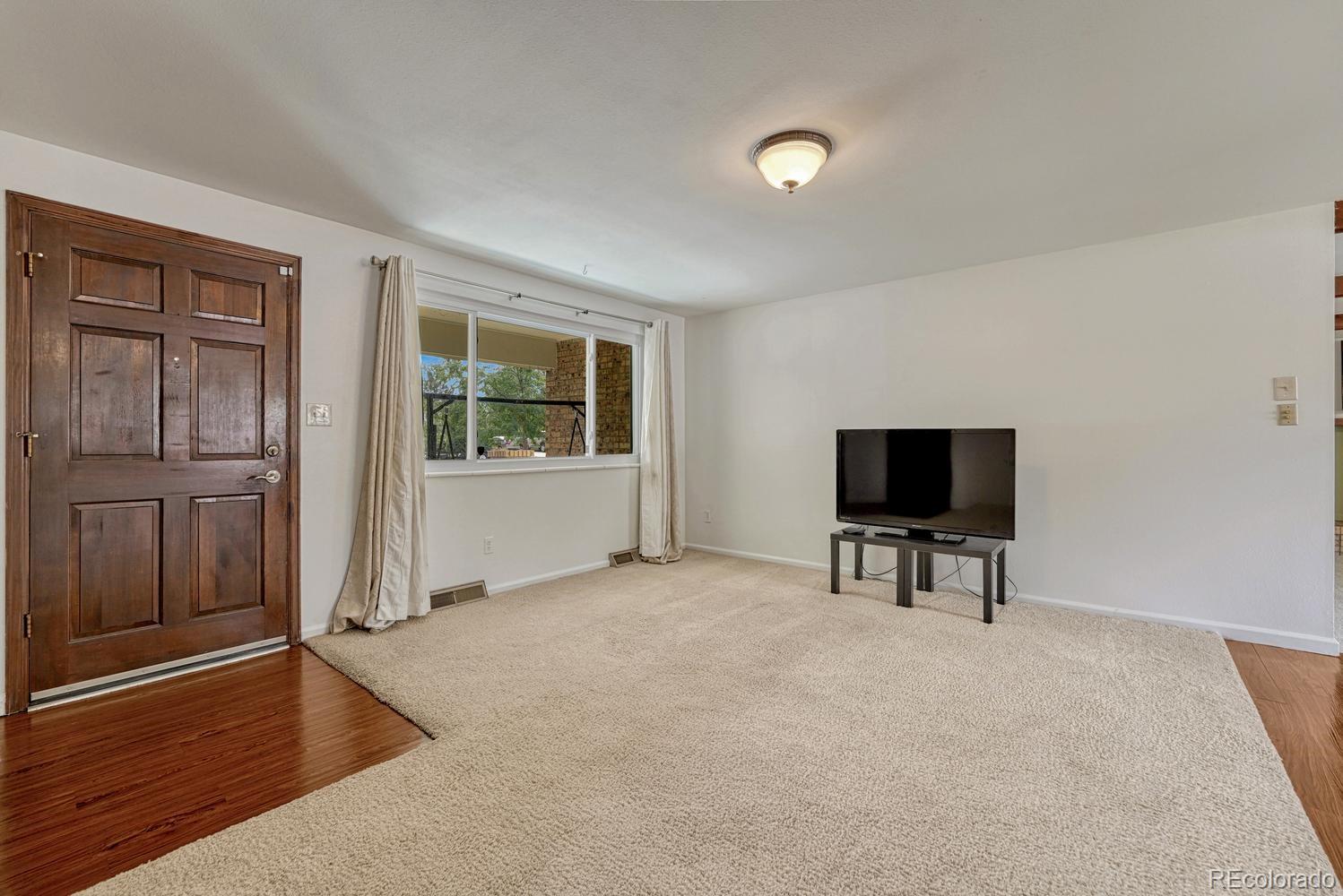 MLS Image #4 for 1327 e 19th street,loveland, Colorado