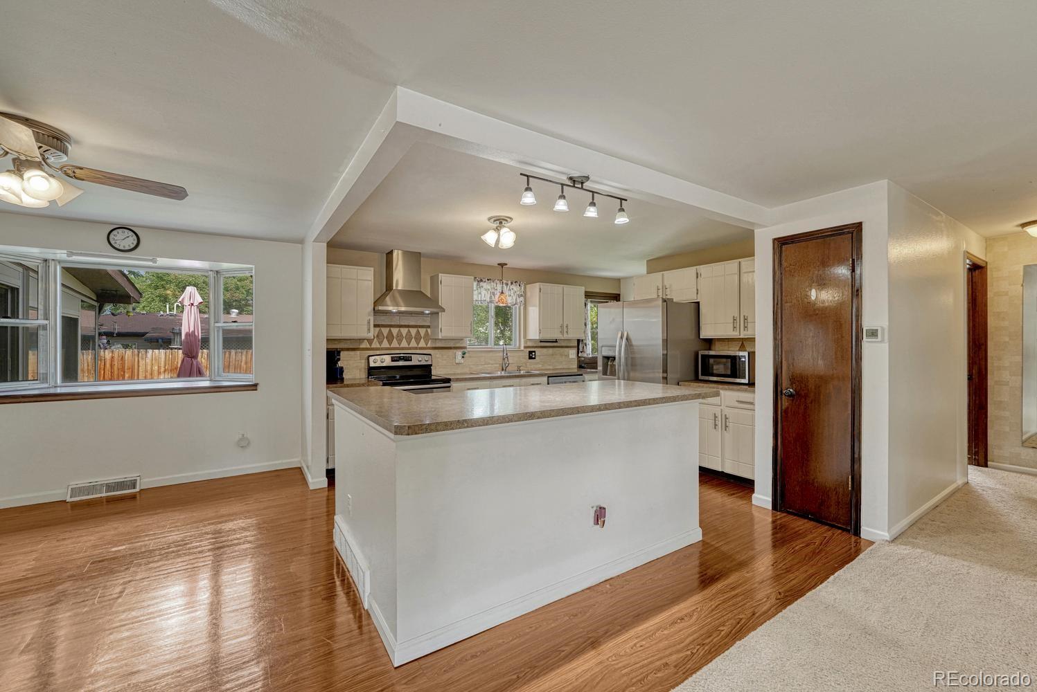 MLS Image #6 for 1327 e 19th street,loveland, Colorado