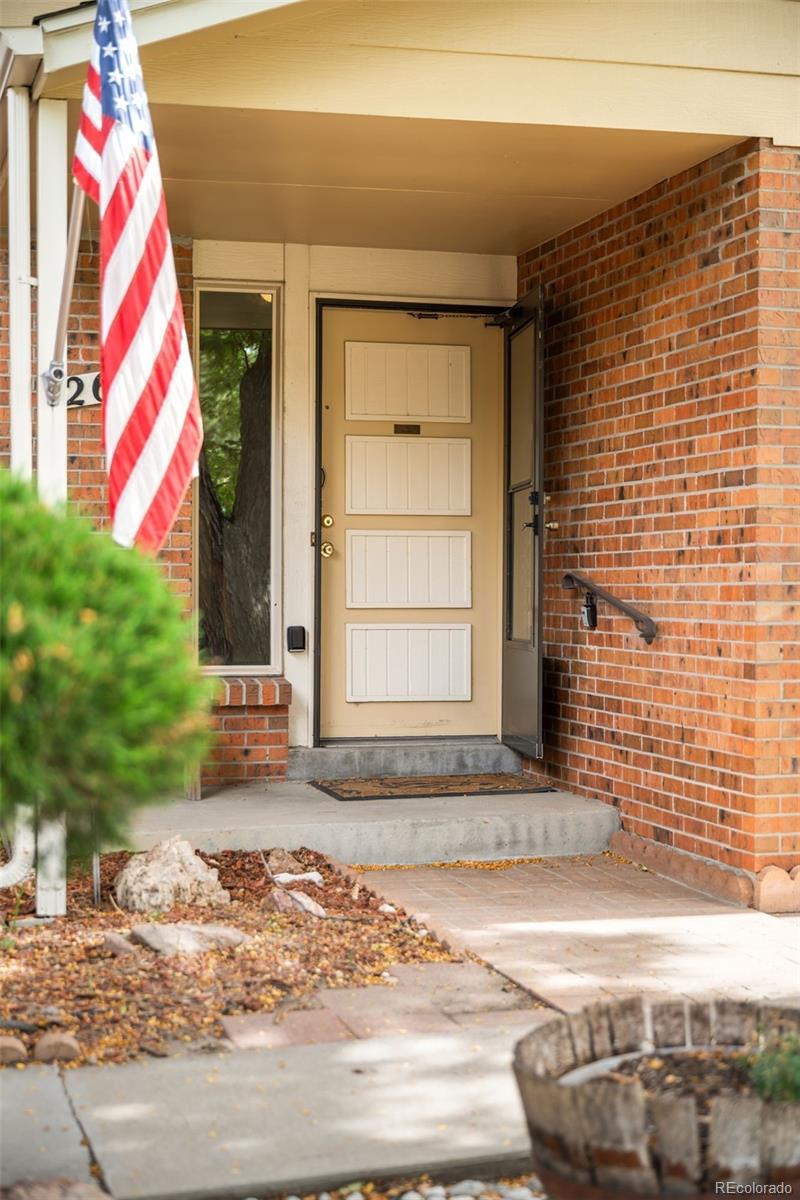 MLS Image #2 for 2662 s kingston court,aurora, Colorado