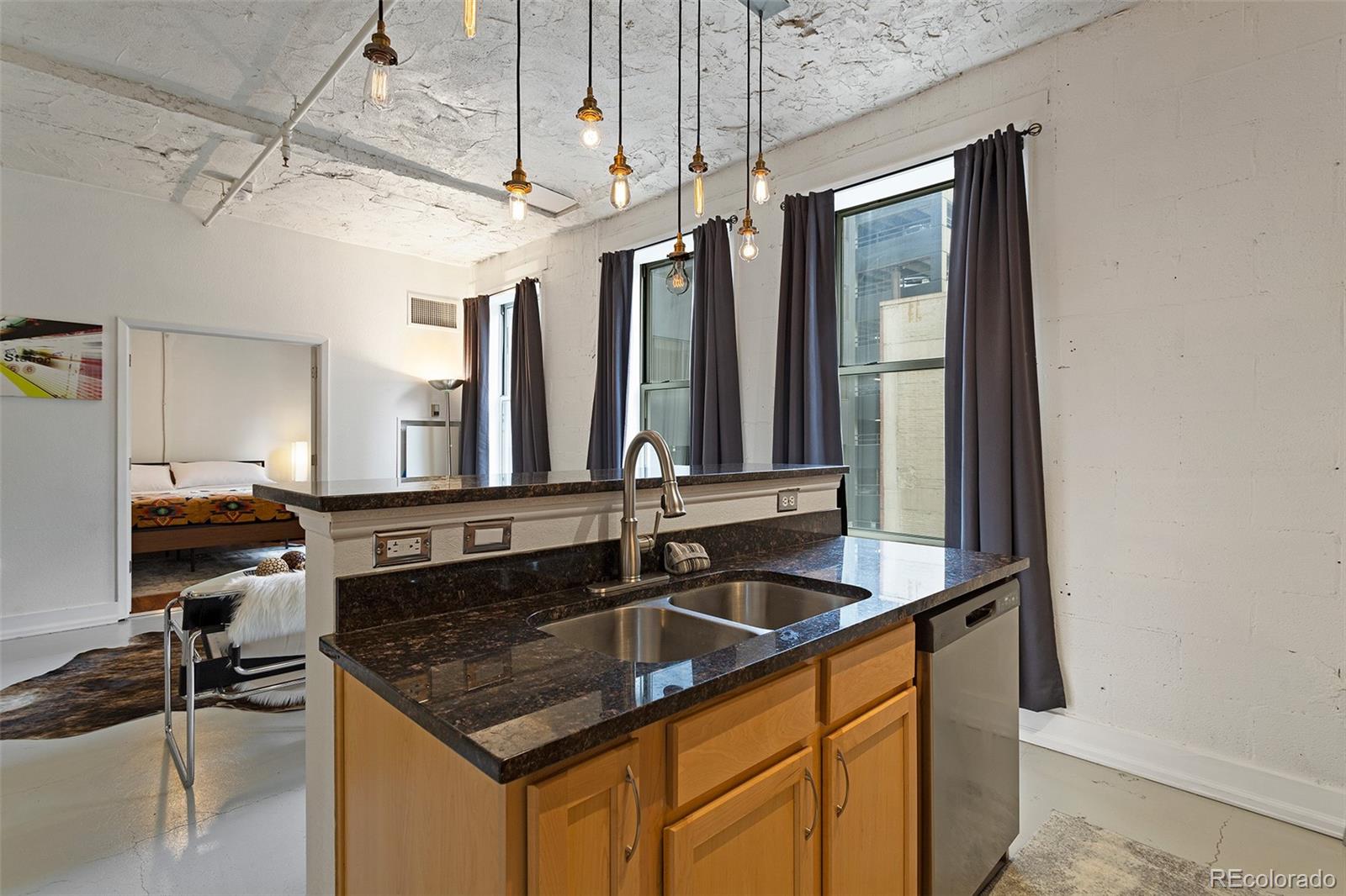 MLS Image #6 for 444  17th street,denver, Colorado