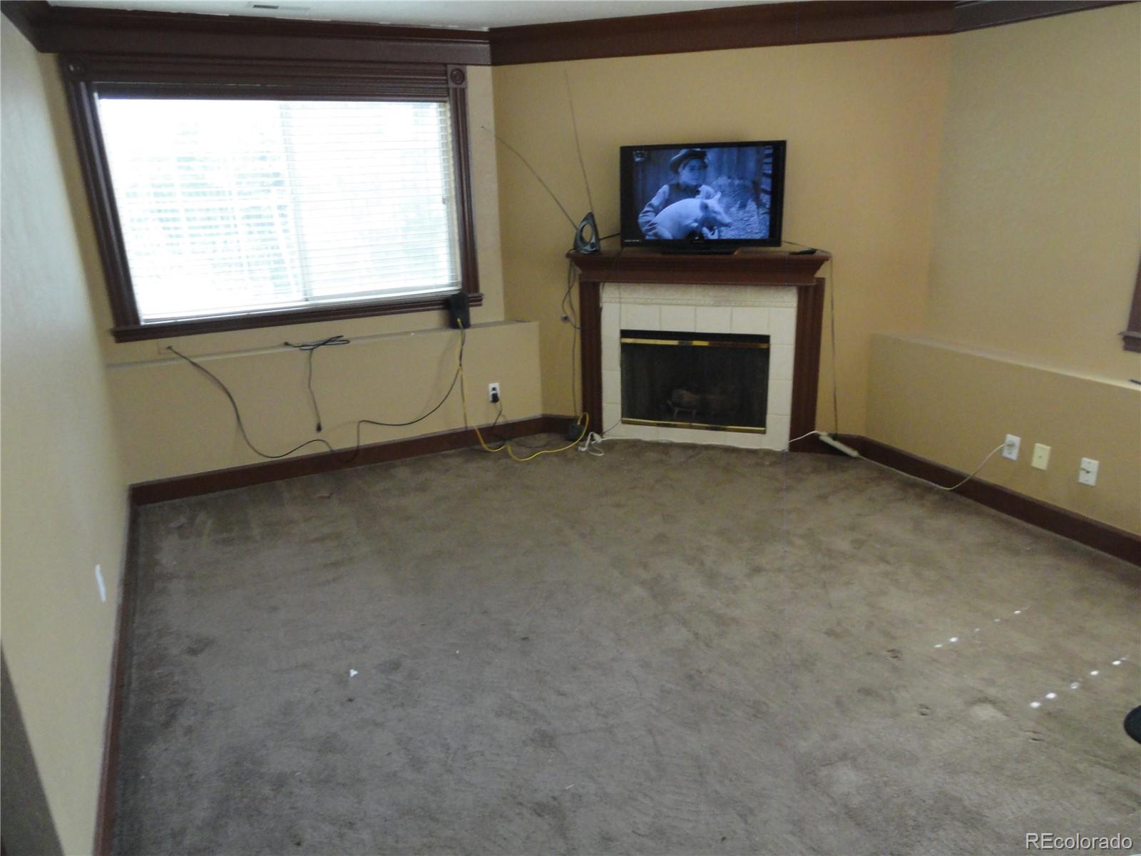 MLS Image #2 for 19240 e legend court,parker, Colorado