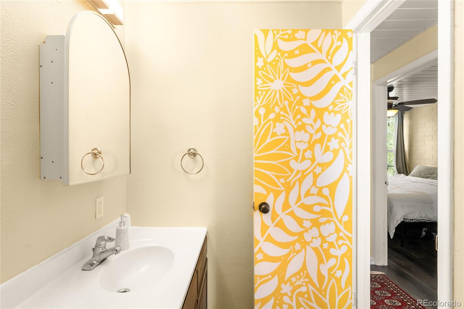 MLS Image #24 for 1343 n high street 12,denver, Colorado