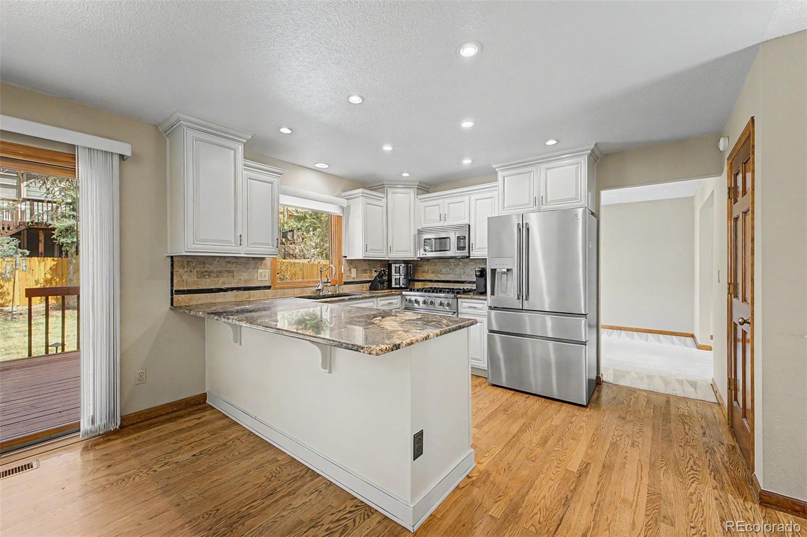 MLS Image #11 for 12619 w 84th drive,arvada, Colorado