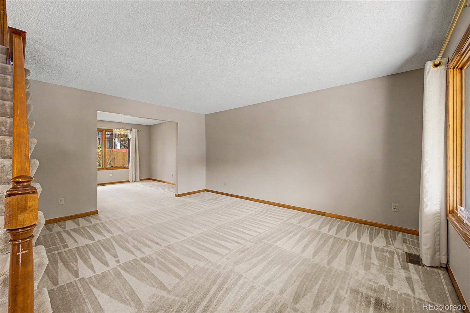 MLS Image #6 for 12619 w 84th drive,arvada, Colorado