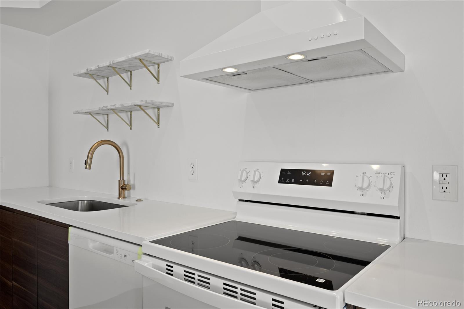 MLS Image #15 for 3149  blake street 101,denver, Colorado