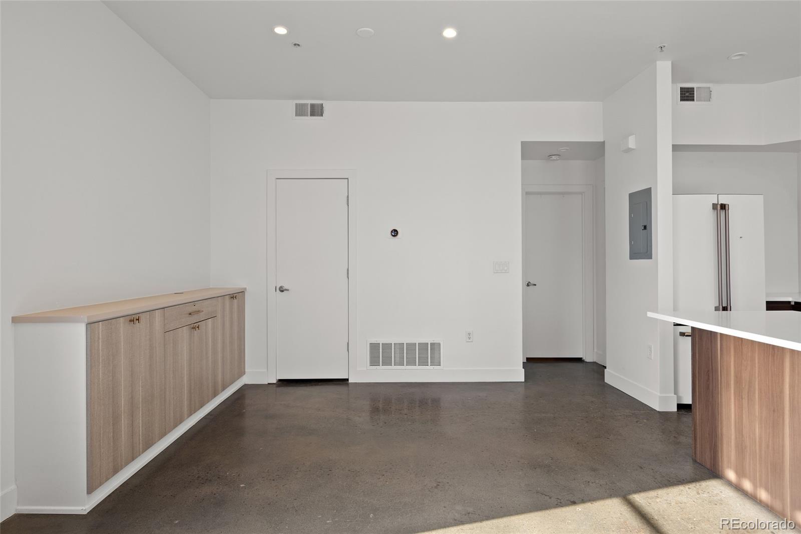 MLS Image #2 for 3149  blake street 101,denver, Colorado