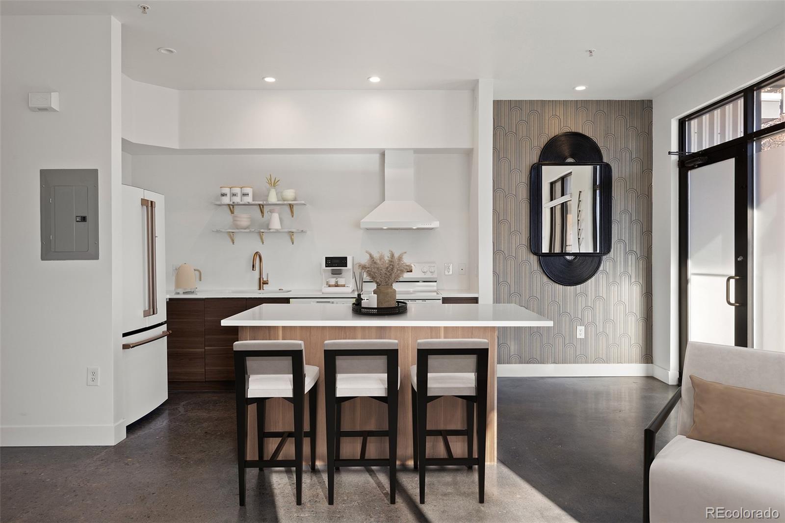 MLS Image #6 for 3149  blake street 101,denver, Colorado