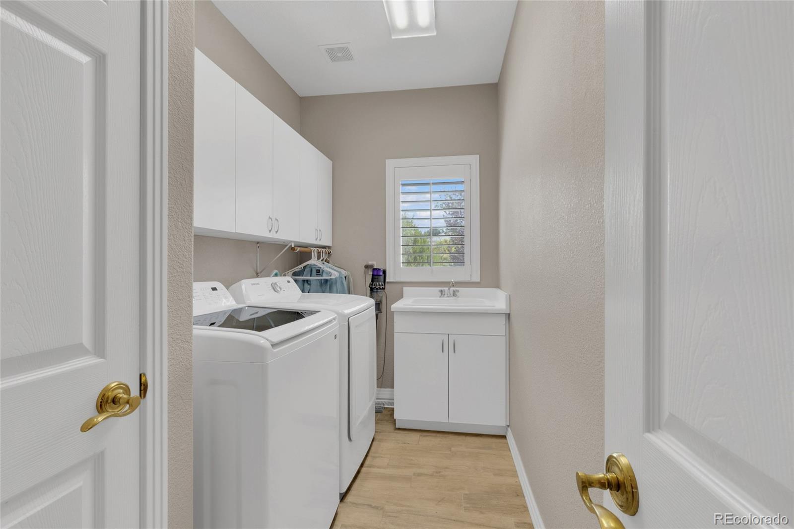 MLS Image #13 for 5041 s auckland court,aurora, Colorado