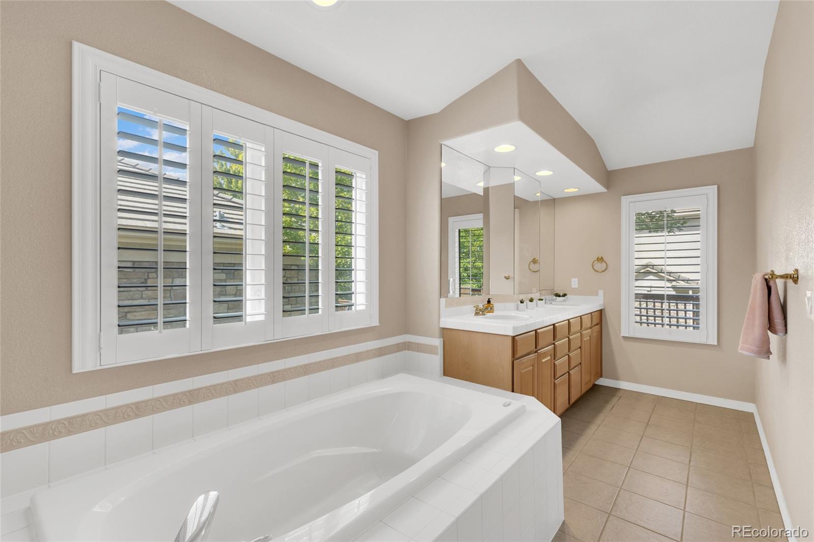 MLS Image #25 for 5041 s auckland court,aurora, Colorado