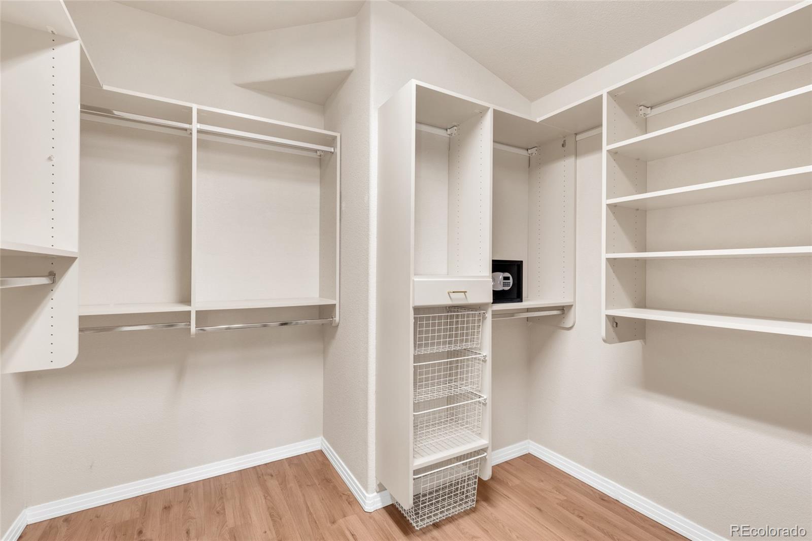 MLS Image #26 for 5041 s auckland court,aurora, Colorado