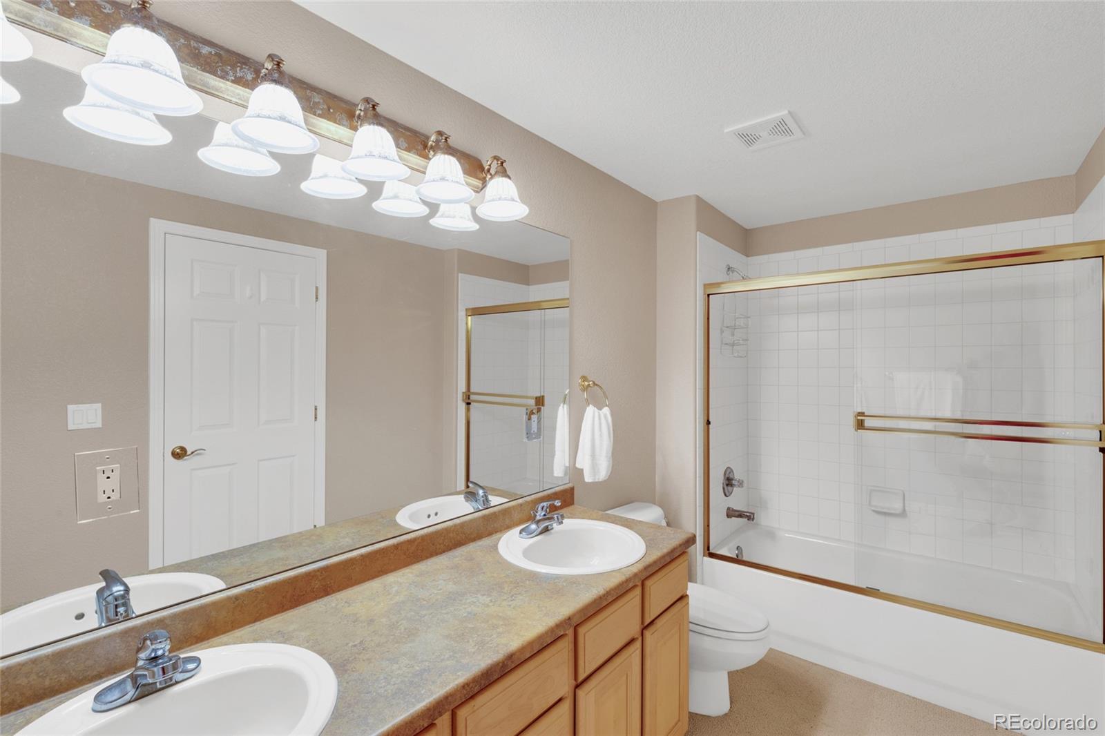 MLS Image #38 for 5041 s auckland court,aurora, Colorado