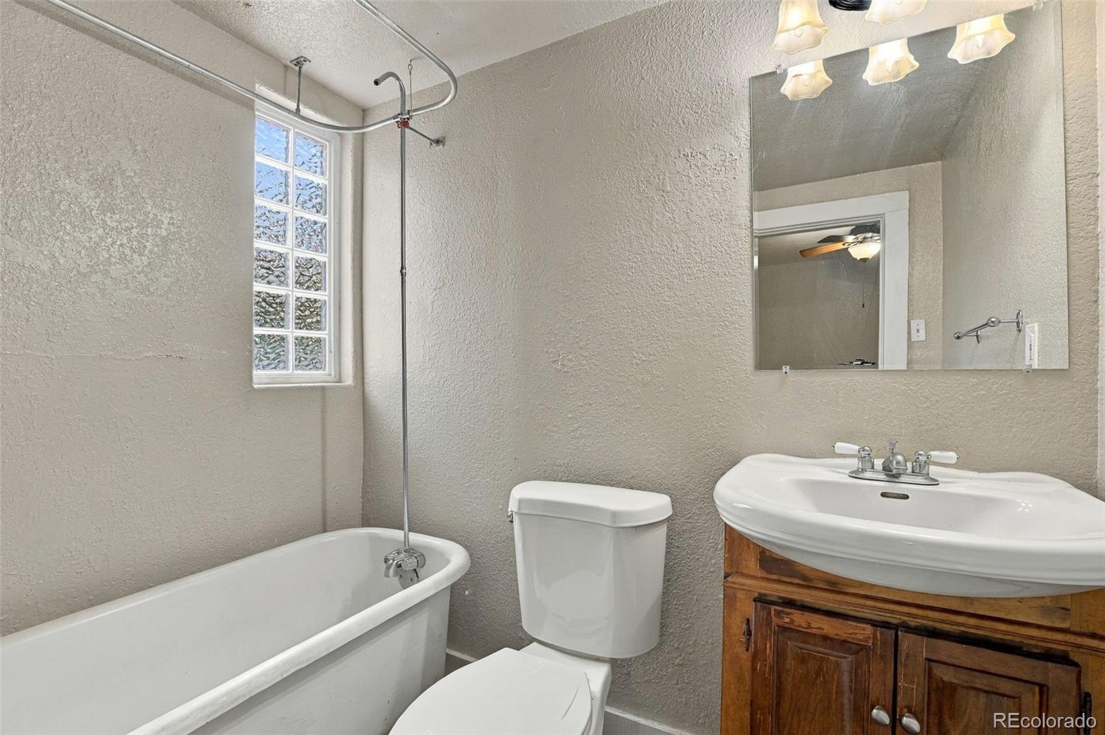 MLS Image #3 for 426 e bijou street,colorado springs, Colorado