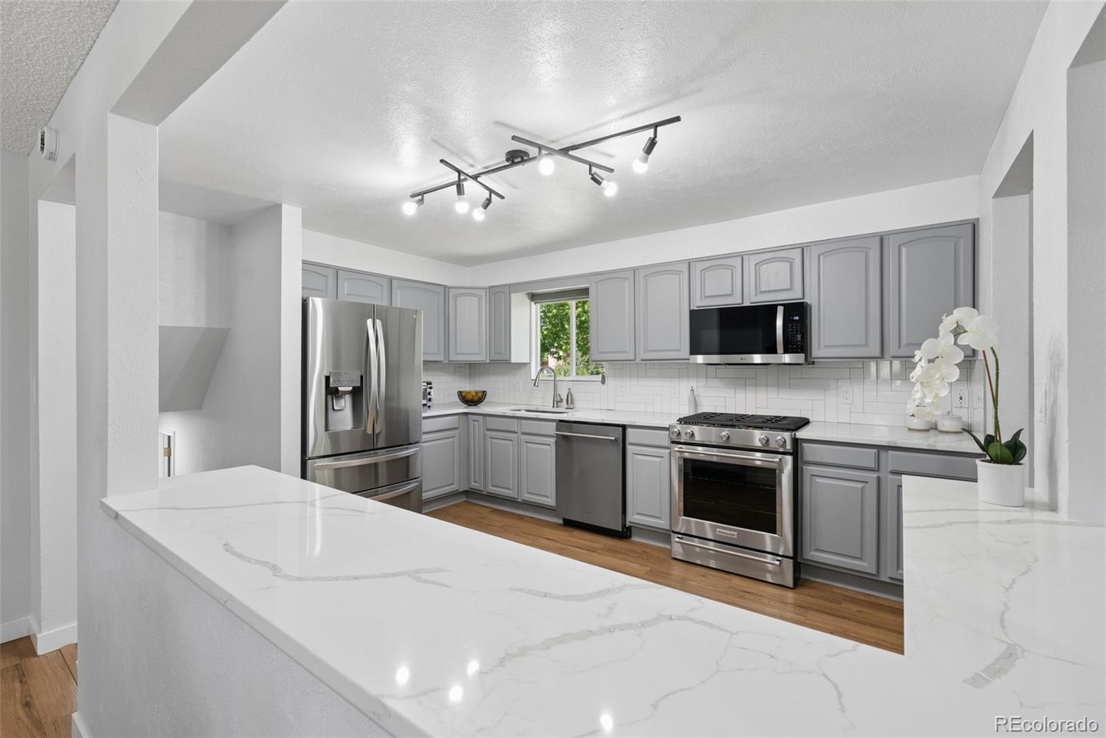 MLS Image #10 for 8601 e layton avenue,denver, Colorado