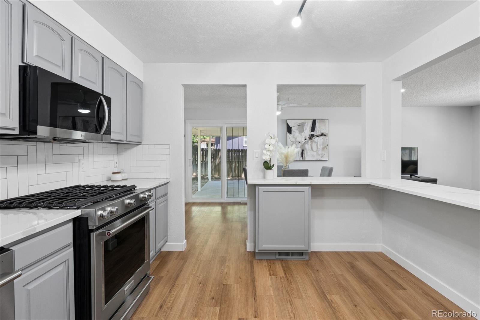 MLS Image #11 for 8601 e layton avenue,denver, Colorado
