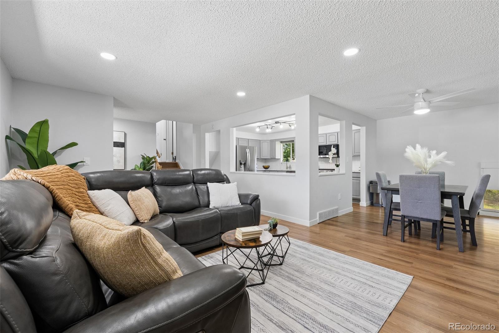 MLS Image #5 for 8601 e layton avenue,denver, Colorado