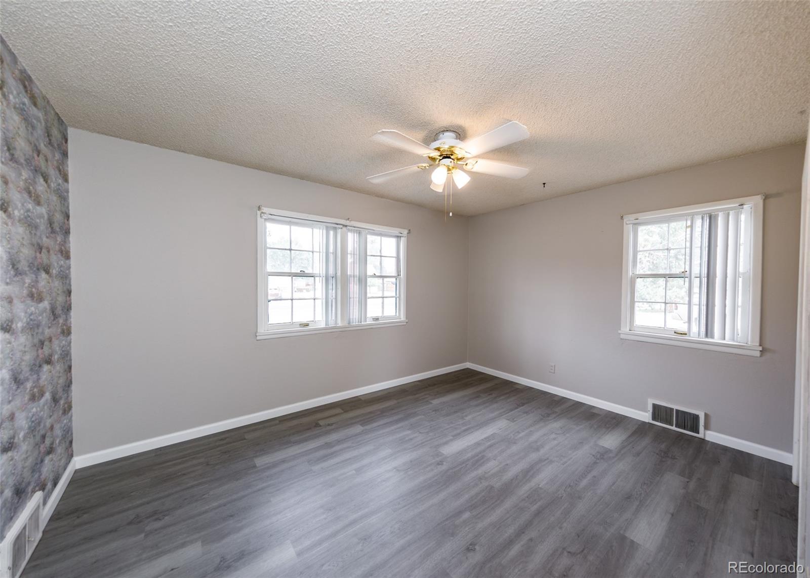 MLS Image #4 for 2203  templeton gap road,colorado springs, Colorado