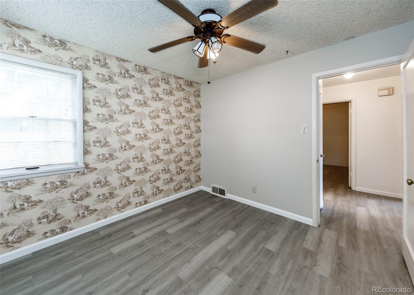 MLS Image #6 for 2203  templeton gap road,colorado springs, Colorado