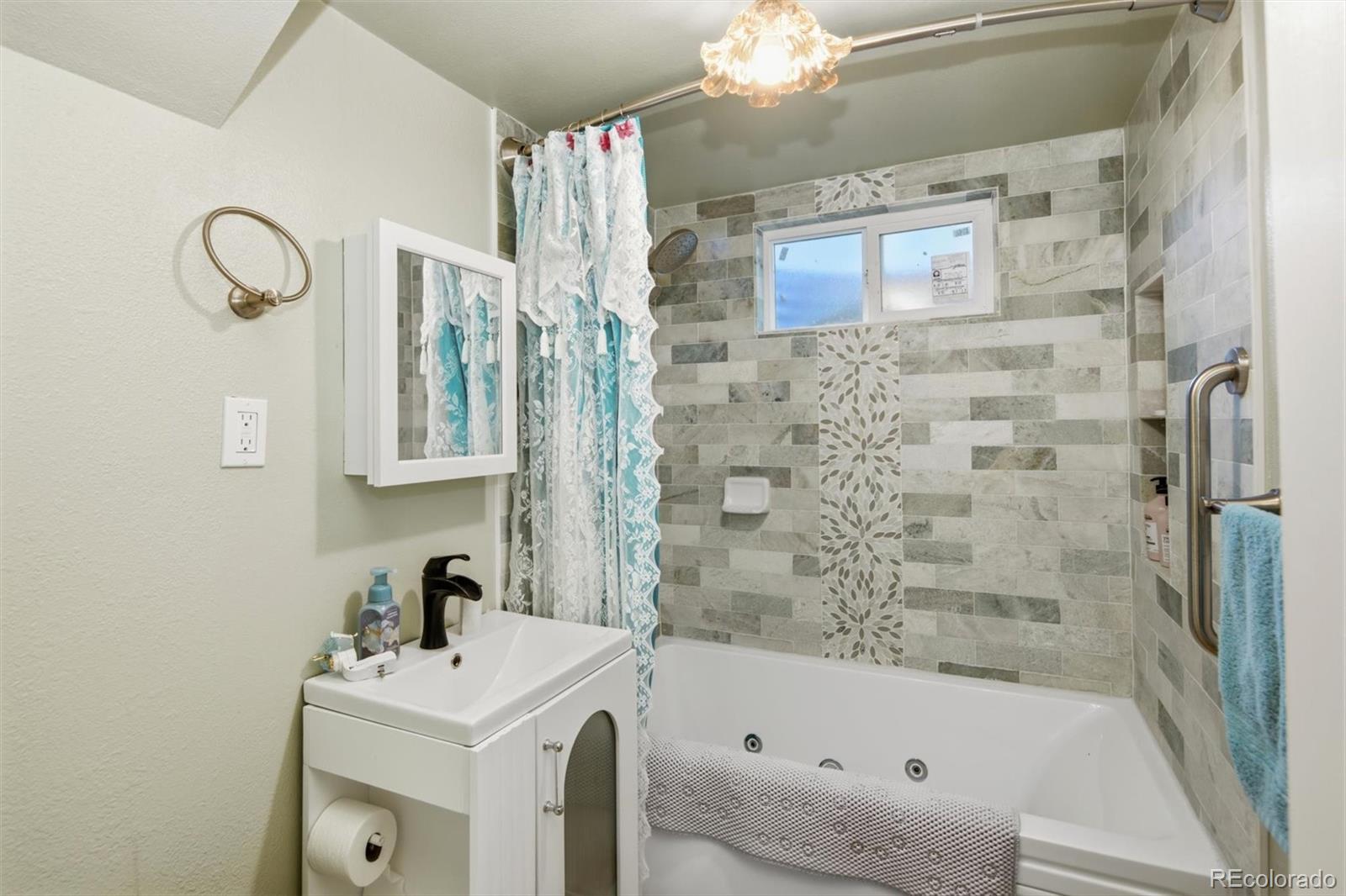 MLS Image #21 for 14153 e 25th place,aurora, Colorado