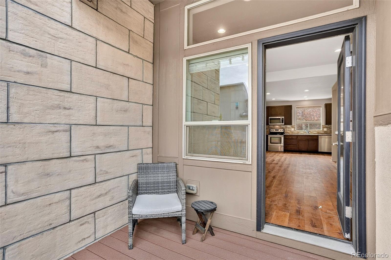MLS Image #5 for 7968 e 54th place ,denver, Colorado