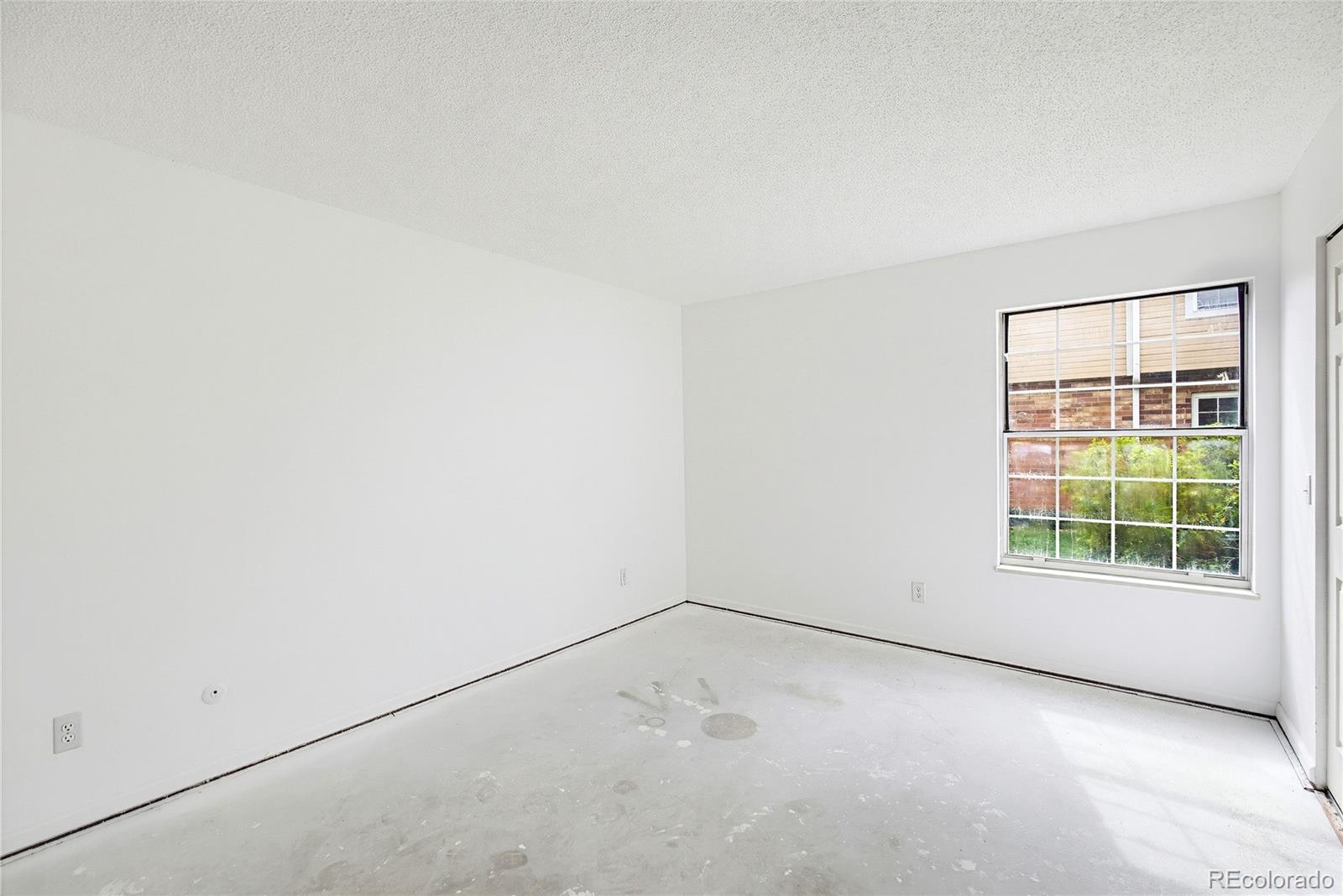 MLS Image #23 for 3344 s ammons street,lakewood, Colorado