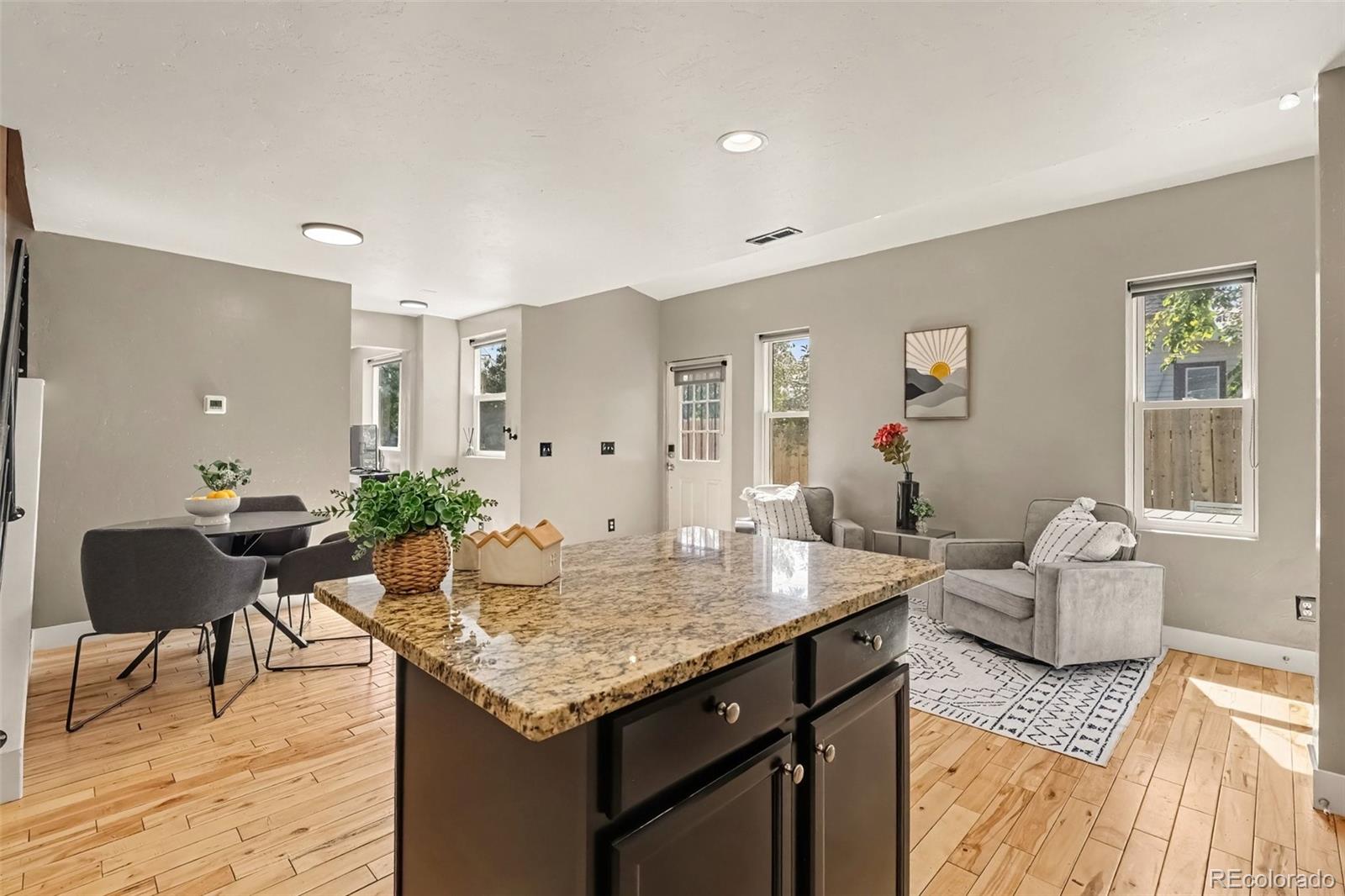 MLS Image #11 for 3817  vrain street,denver, Colorado