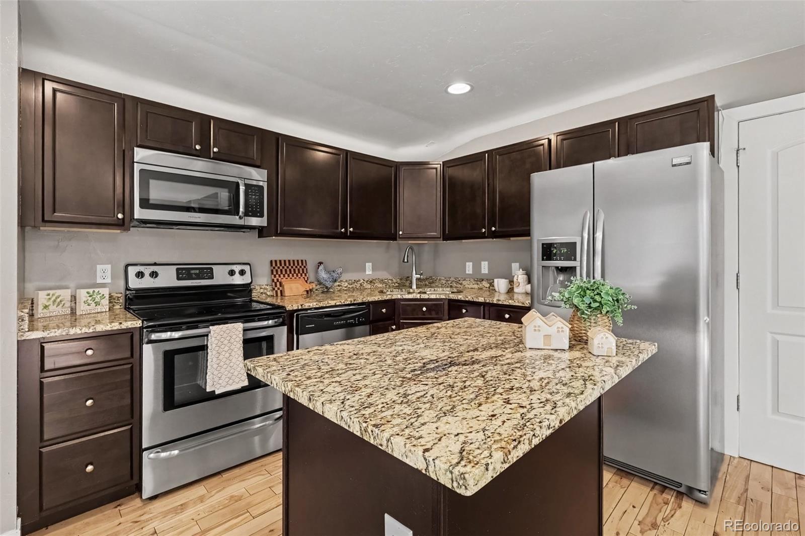 MLS Image #8 for 3817  vrain street,denver, Colorado