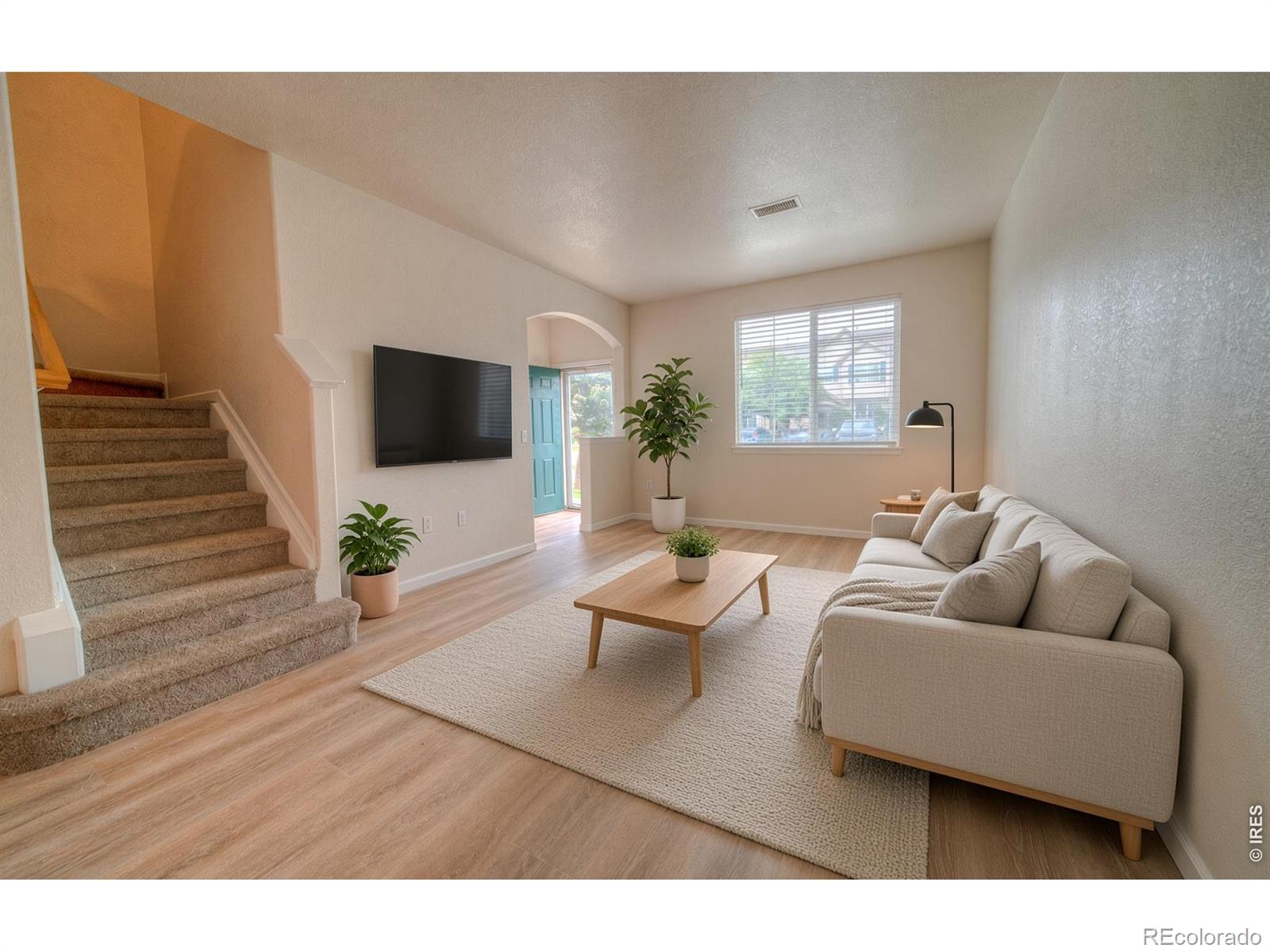 MLS Image #2 for 12788  ivy street,thornton, Colorado
